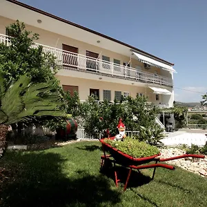 hotellátogatás